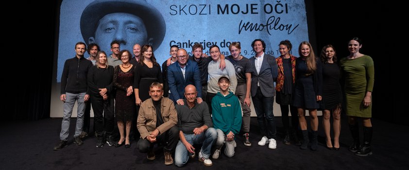 Poklon ustvarjalcev - Foto: Katja Kodba